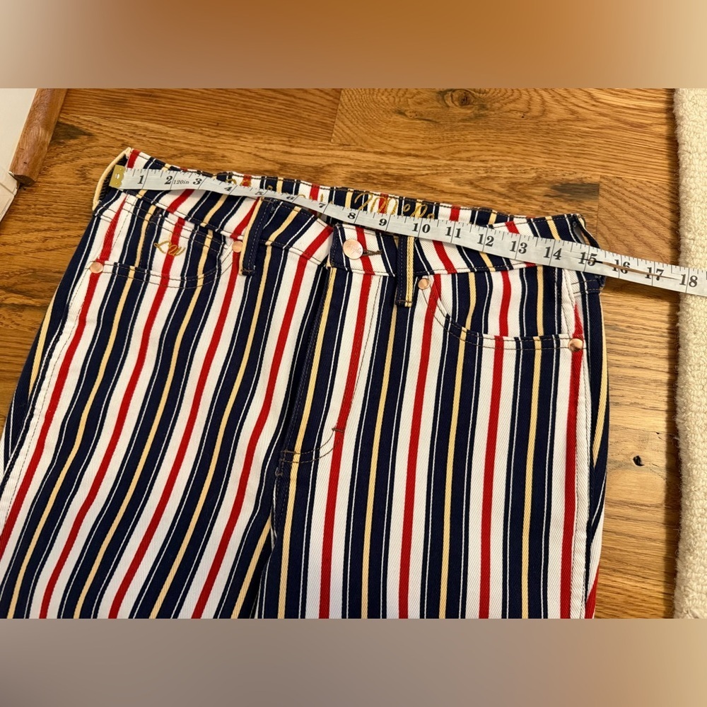 Wrangler x Lainey Wilson Striped Flare Jeans 28x32 - Picture 12 of 16